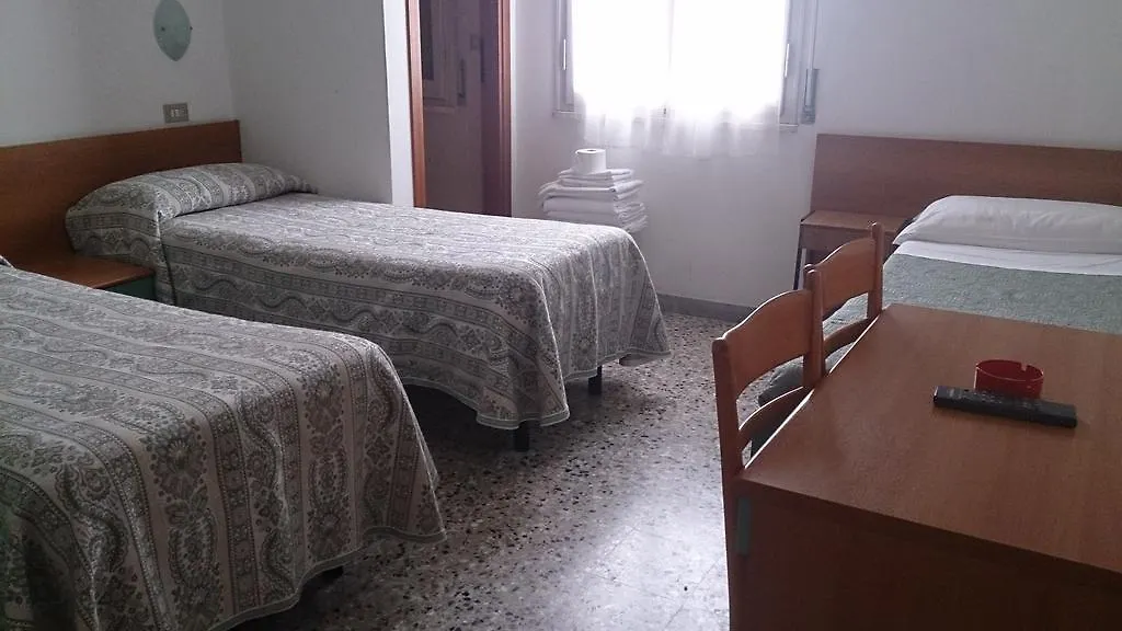 Hotel Cortina 3*, Rimini