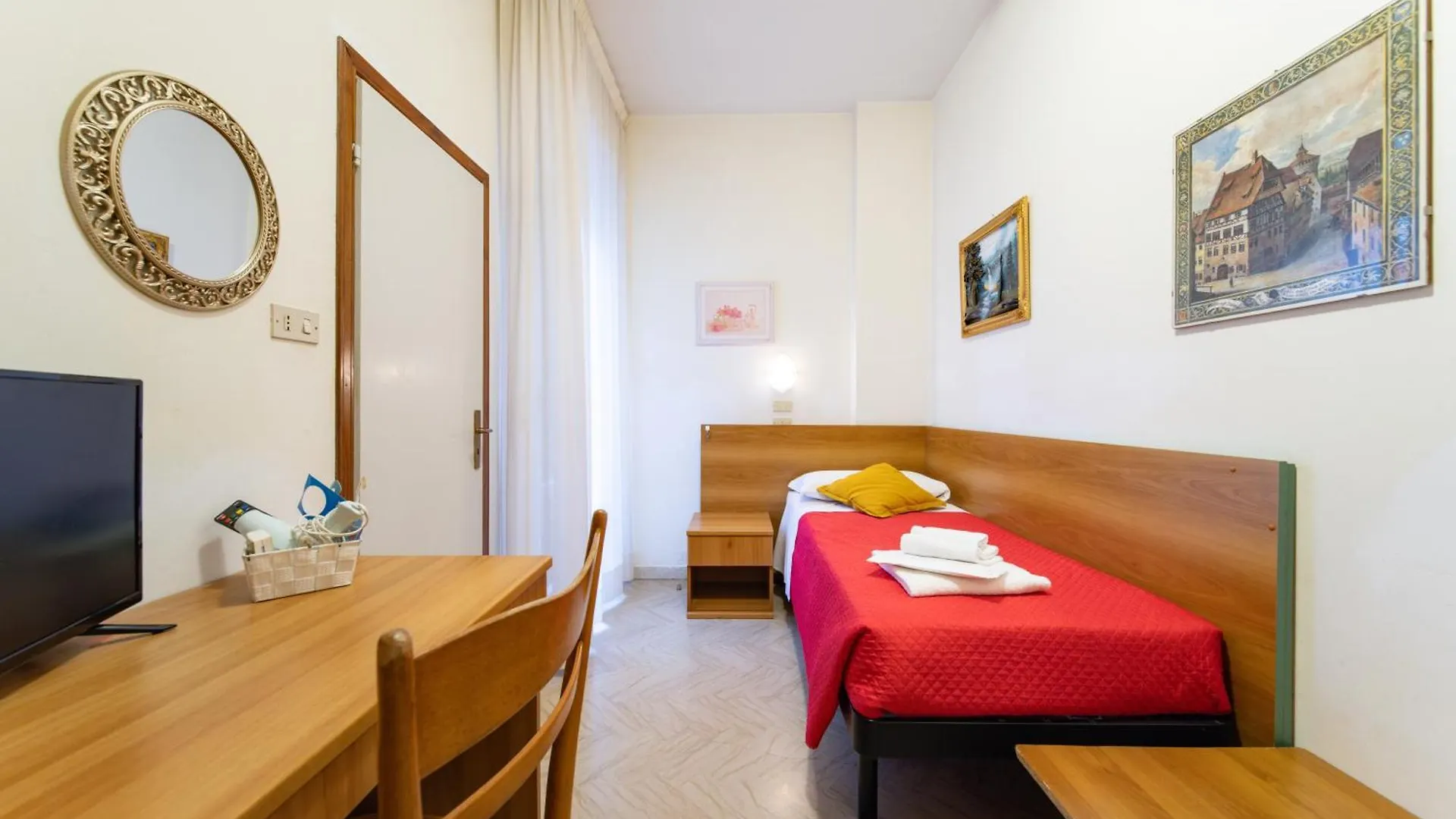 Hotel Cortina 3*, Rimini Italy