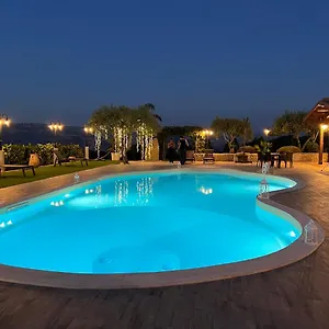 agriturismo-tenuta-san-giovanni-casale-leto.sicilyhotelsitaly.net/